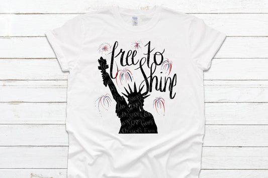 Free to shine tee