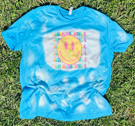 Sunshine junkie bleach tee